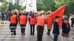 文明祭祀英烈 清扫美化环境