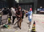诗赞社区抗疫人 