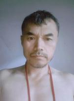 【明心文学】都没有被红嘴唇抿出个小坡  作者/丁海明（辽宁）