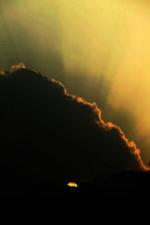 七律·雷阵雨（新韵）文／坦然（谭明轩）