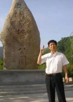 【都市头条向幸福出发编辑部】第1286期《观雨荷》作者程相杰