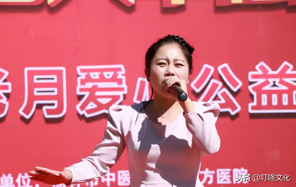 星光大道冠军崔苗：新时代全新“蜕变”新造型、传承新民歌