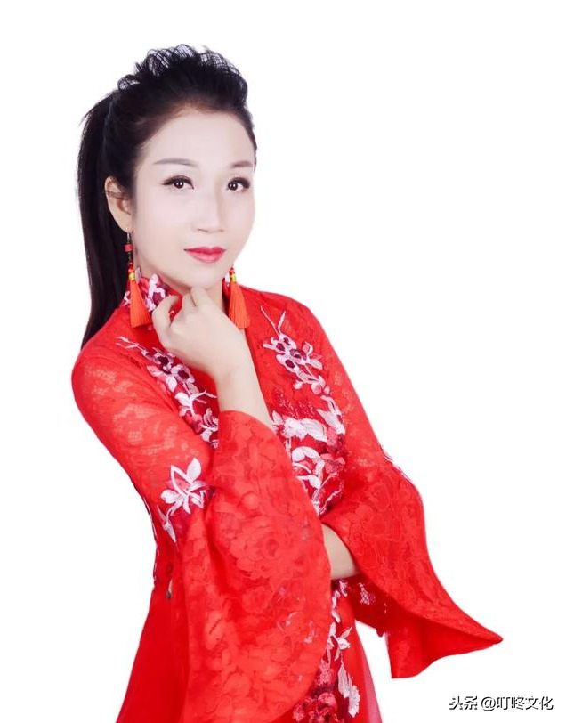 支持原创：陕北青年歌手胡燕《想你半夜又半夜》MV惊艳上线