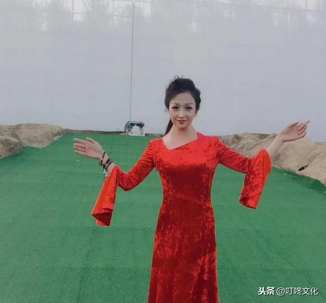 支持原创：陕北青年歌手胡燕《想你半夜又半夜》MV惊艳上线