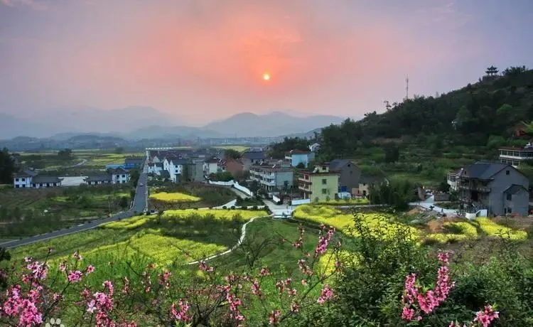 诗画浙江看桐庐 | 两条特色路线为你私人订制，水墨横村，走起