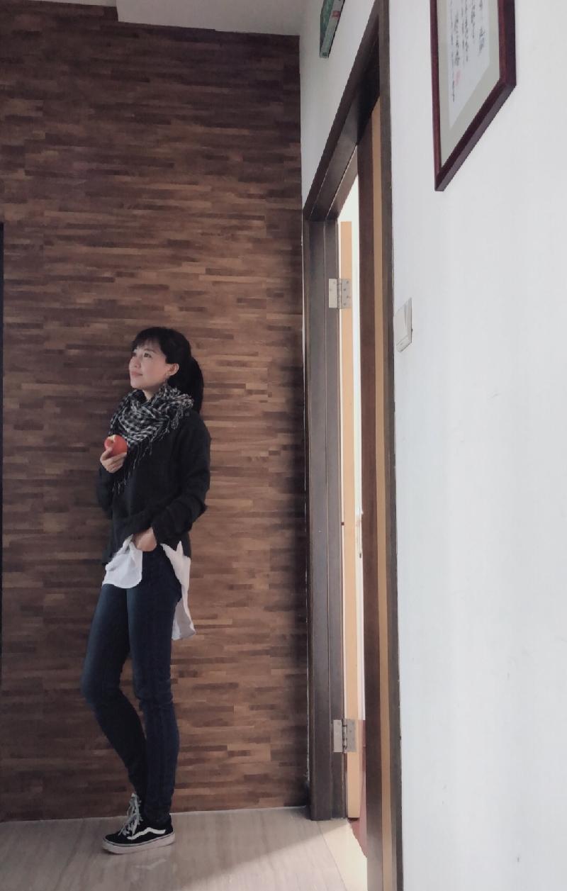 中国经典诗(准诗)评选盛典人气名家榜 当代女诗人颜梅玖诗选辑(8首)