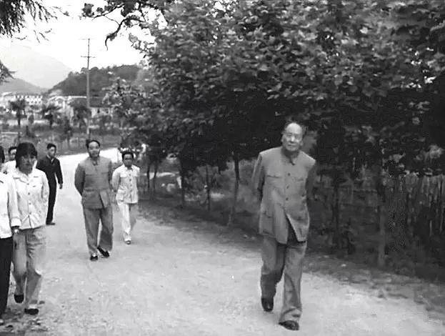 mmexport1577275413689